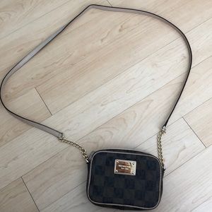 REAL Michael Kors Cross body purse